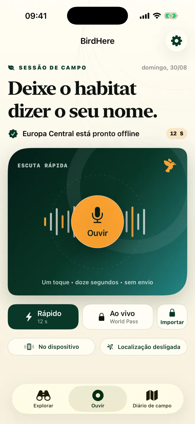 Ecrã de escuta do BirdHere com o botão Ouvir e a nota: um toque, doze segundos, sem envio