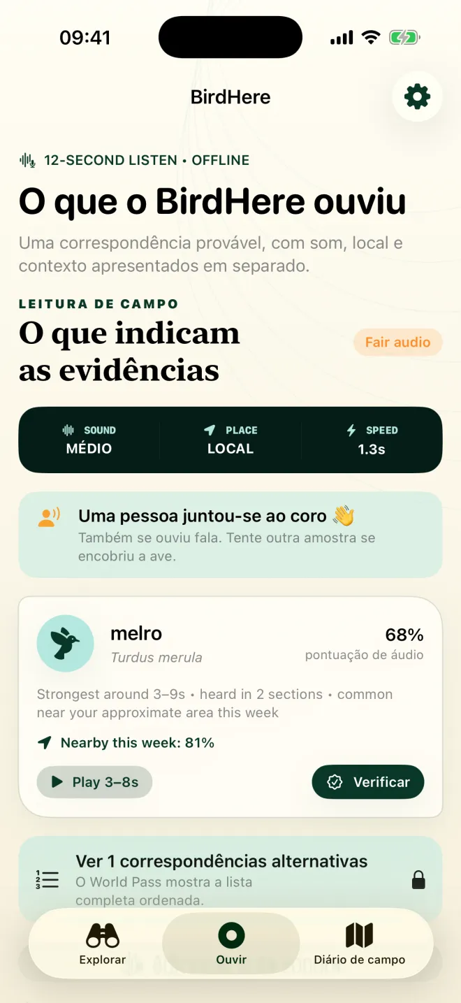 Ecrã de resultado do BirdHere: melro, pontuação de áudio de 68%, qualidade de gravação média e uma nota a indicar que também se ouviu uma voz humana